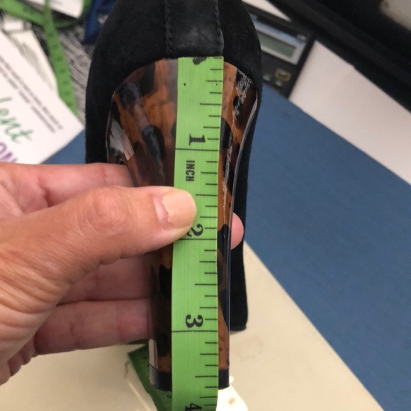 Coach leopard heel shoes size 5.5 - Picture 7 of 7